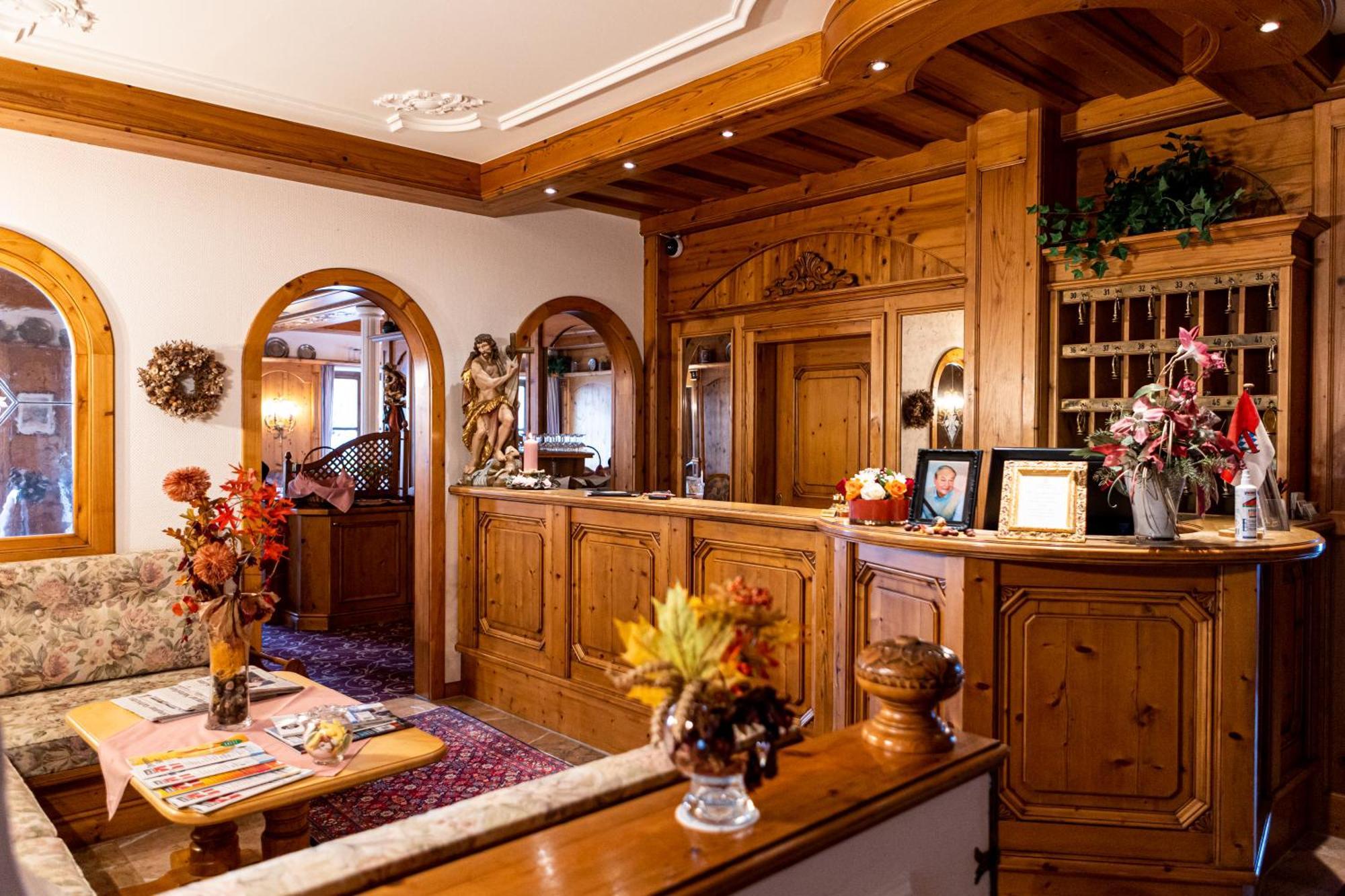 Alpenhotel Pfaffenwinkel Peiting Esterno foto