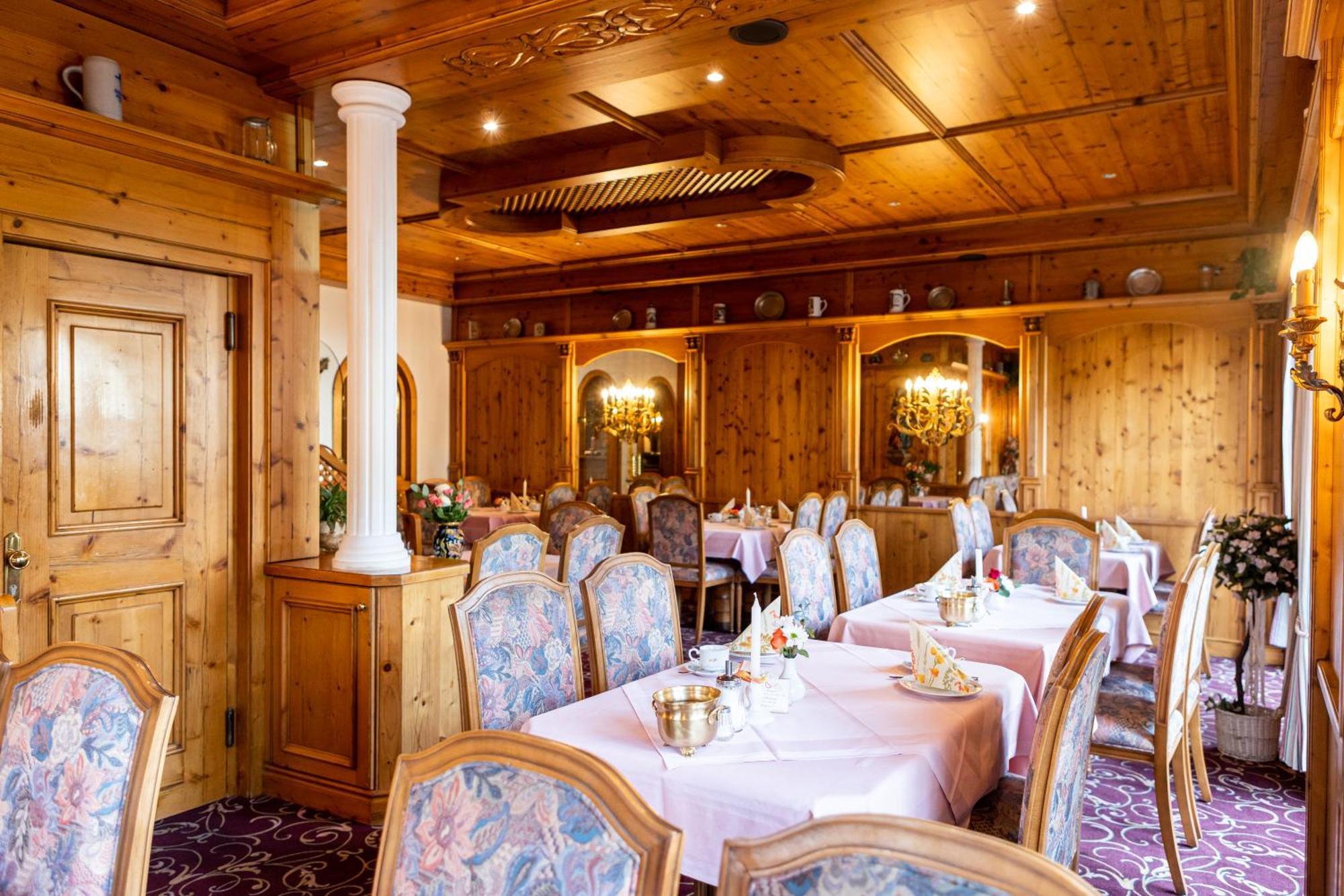 Alpenhotel Pfaffenwinkel Peiting Esterno foto
