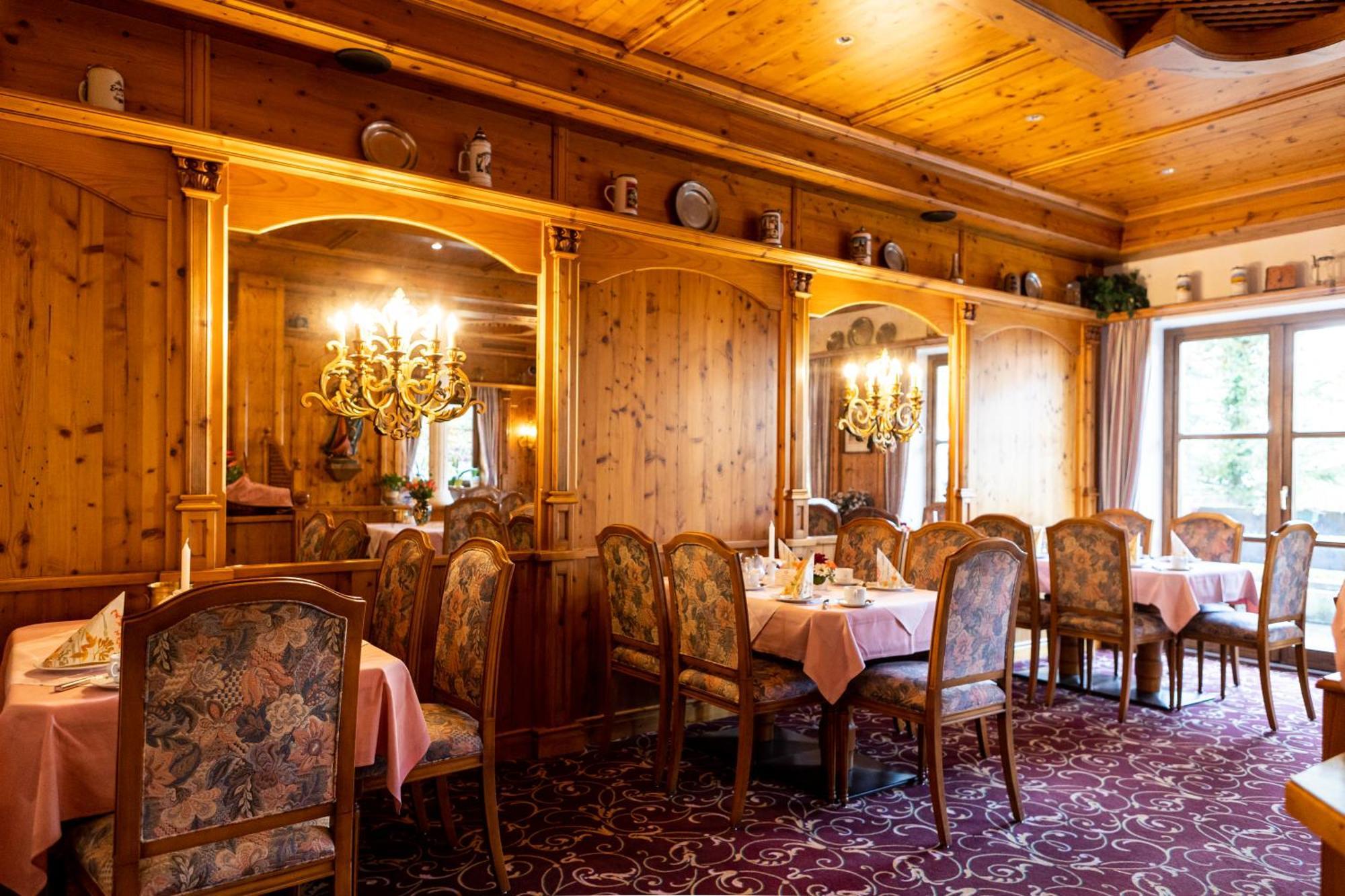 Alpenhotel Pfaffenwinkel Peiting Esterno foto