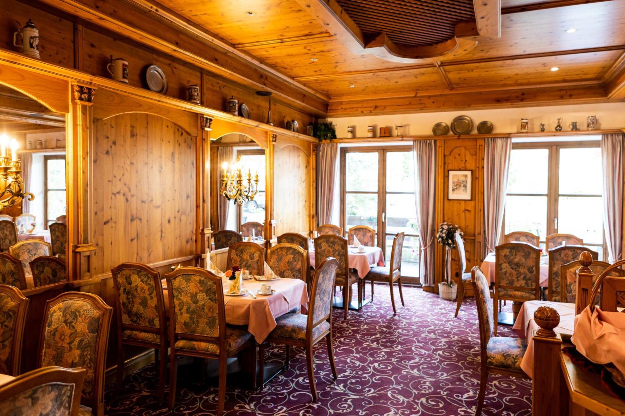 Alpenhotel Pfaffenwinkel Peiting Esterno foto