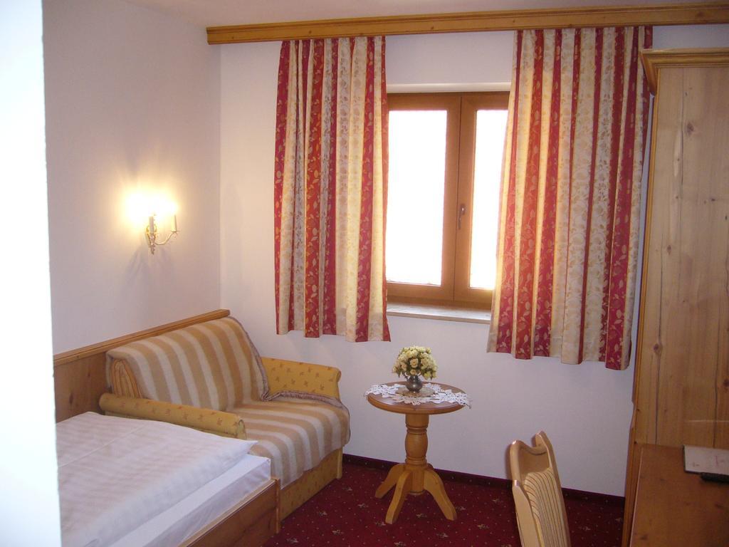 Alpenhotel Pfaffenwinkel Peiting Esterno foto