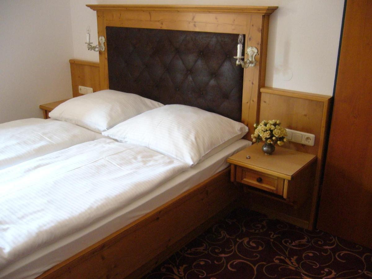 Alpenhotel Pfaffenwinkel Peiting Esterno foto