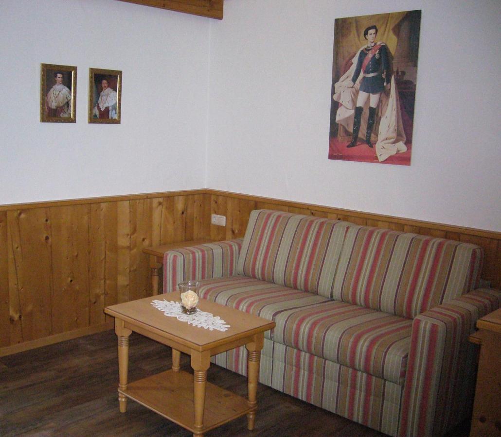 Alpenhotel Pfaffenwinkel Peiting Esterno foto