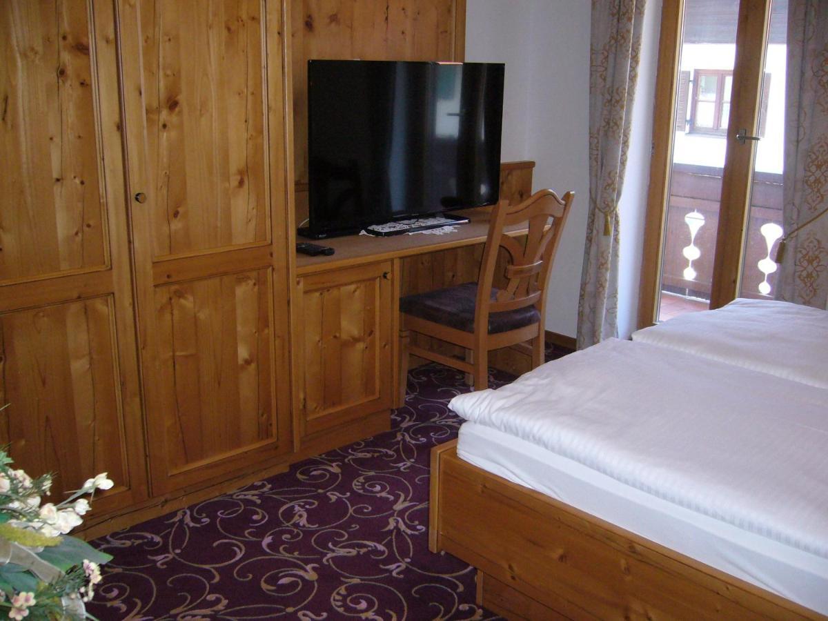 Alpenhotel Pfaffenwinkel Peiting Esterno foto